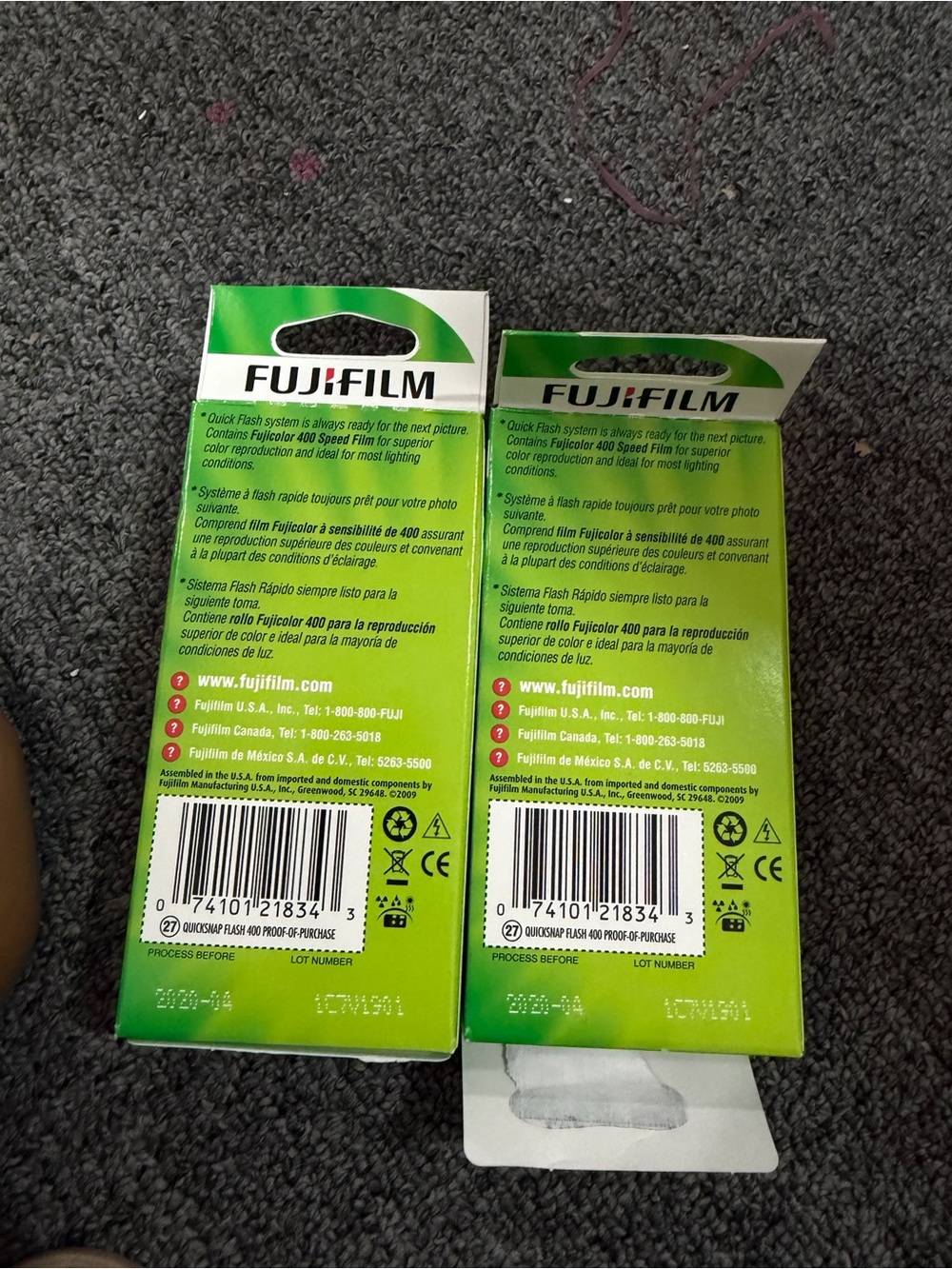FUJIFILM Quicksnap Flash 400
One-Time-Use Disposable
Camera 27 Exposures 2 pack - Picture 2 of 2